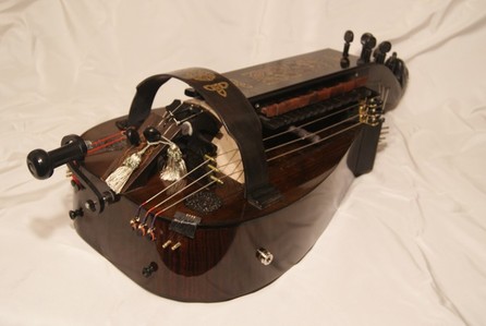 dragon hurdy gurdy